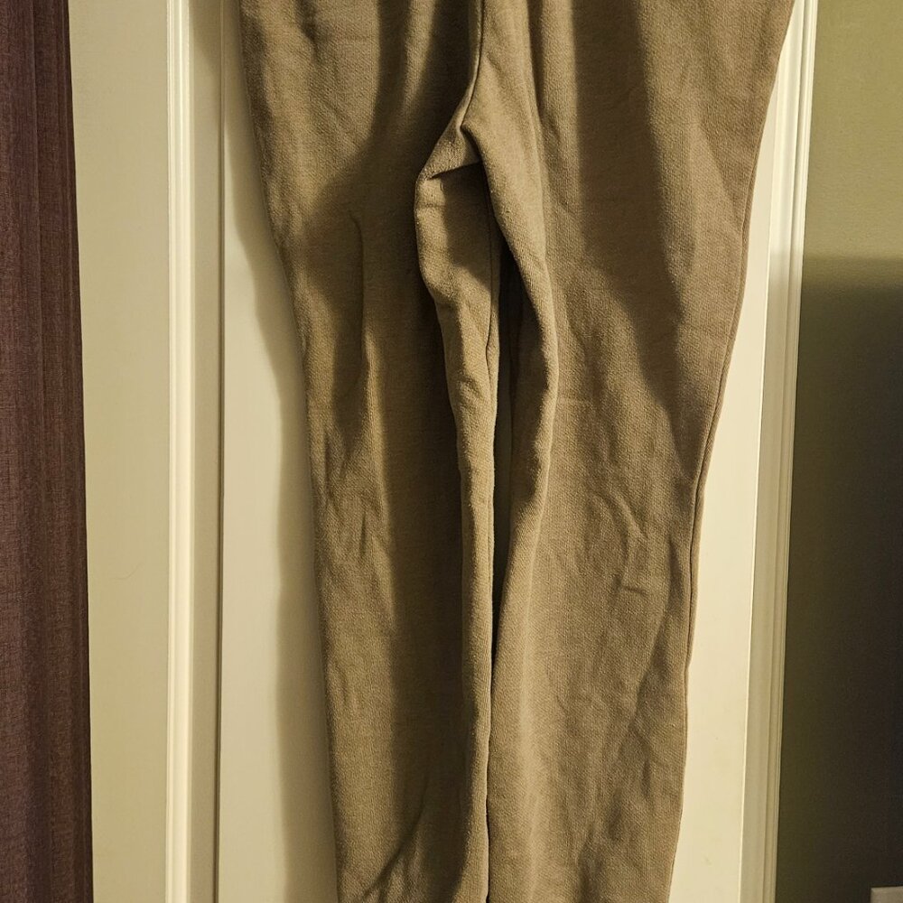 Ten Tree Joggers - Picture 3 of 4